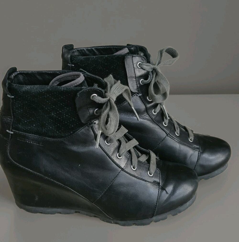 Merrell Wedgetarian Lexi Womens 8 Black Leather Boots J48716